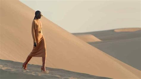 YSL PARADE IN THE SAHARA DESERT 